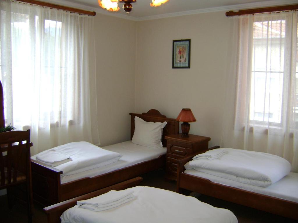 Guest House Todorini Kashti Копривштиця Номер фото