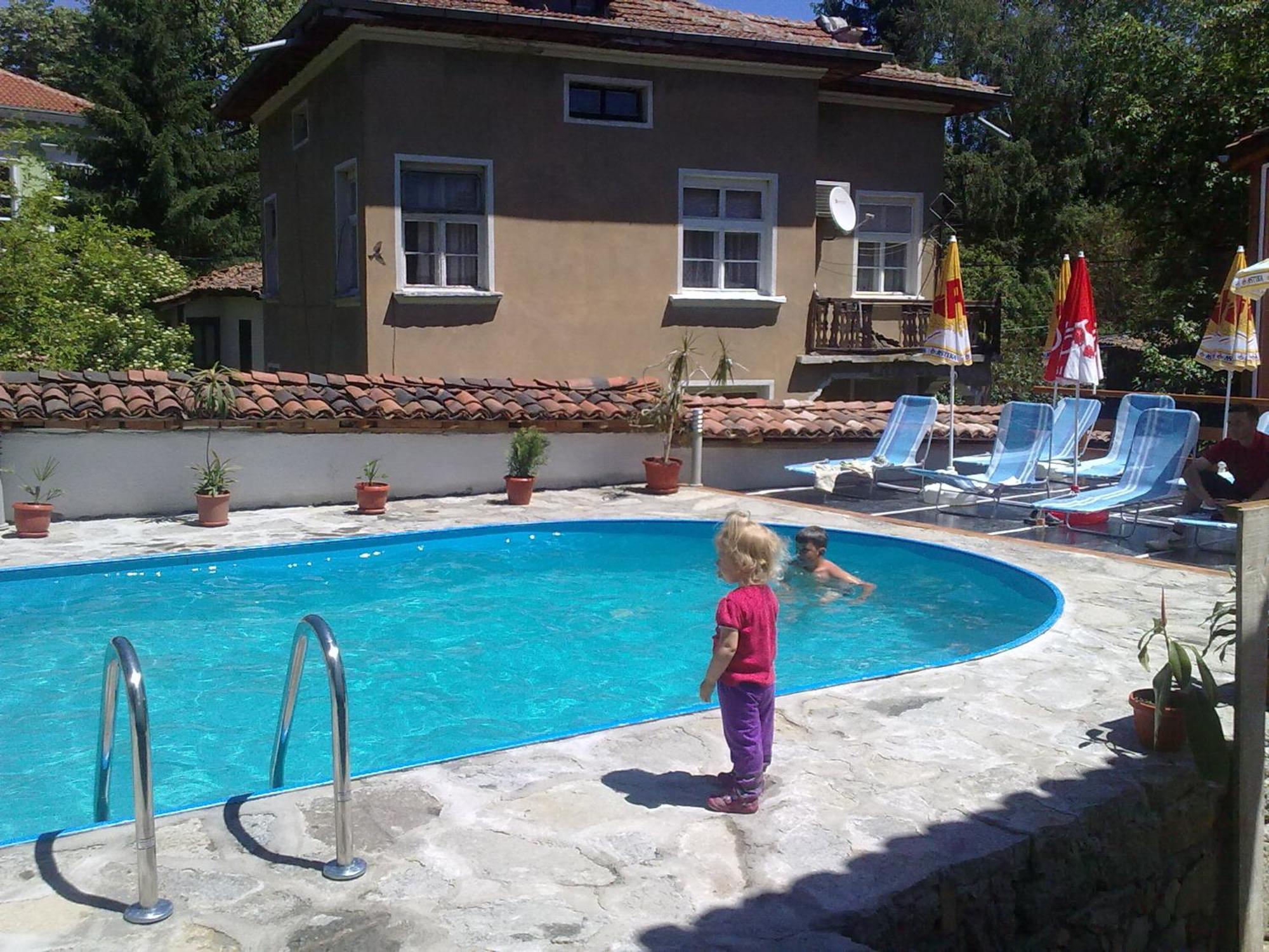 Guest House Todorini Kashti Копривштиця Екстер'єр фото