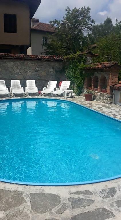 Guest House Todorini Kashti Копривштиця Екстер'єр фото